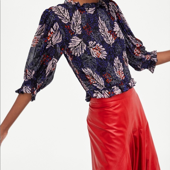 Zara Woman Smocked Blue Elastic Top - Picture 4 of 5